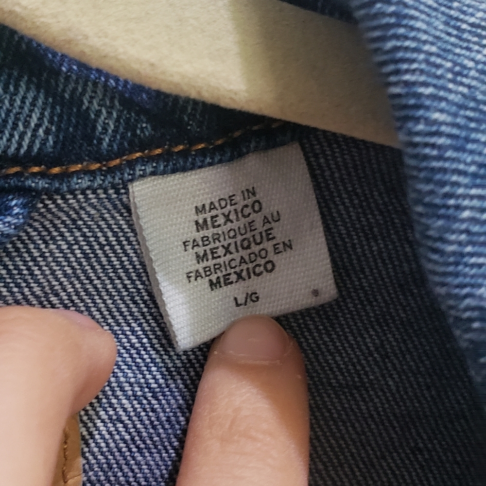 LargeDenim Jacket - Picture 3 of 5